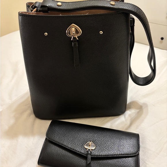 Kate Spade Bucket bag and matching wallet - Picture 13 of 13